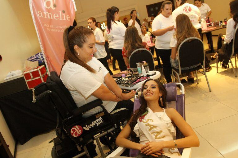 Raquel Álvarez, maquilladora de las reinas