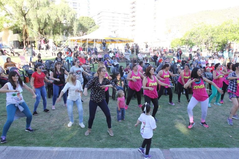 Feria Cultural Social en Carlos Paz