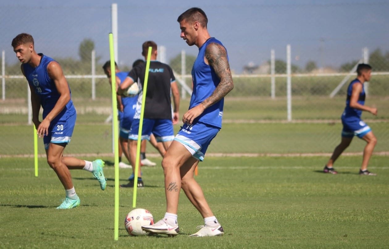 El Tomba recibe a Tigre en el Malvinas Argentinas con la necesidad de ganar para sumar puntos para zafar del descenso.