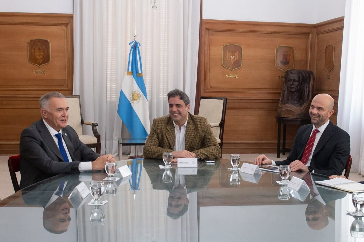 Jaldo se reunió con Catalán