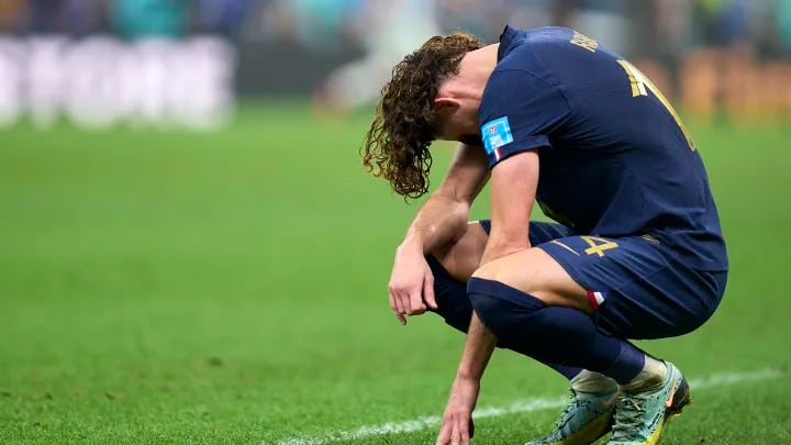 Adrien Rabiot salió reempleazado por Fofana debido a una conmoción cerebral