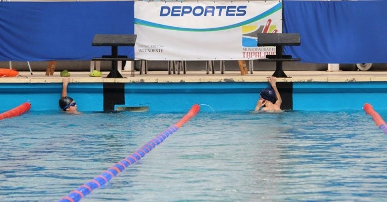 Exhibición regional de Natación en Tapalqué