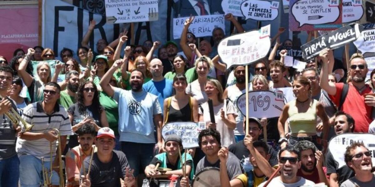 Lifschitz prorrogó 150 contratos, pero deja pendientes 4500