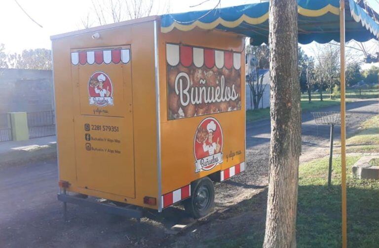 El foodtruck de la Plaza Ameghino.