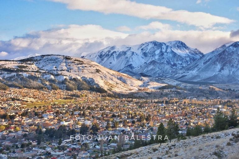 Imagen de la ciudad, una postal de Esquel. Foto Juan Balestra.