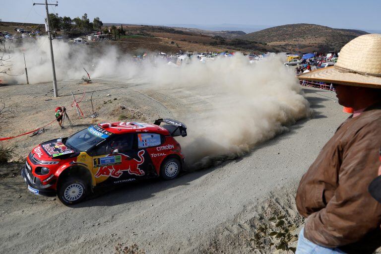 Sebastien Ogier y su navegante Julien Ingrassia, durante el Rally de México, que ganaron con el Citroën C3 WRC.