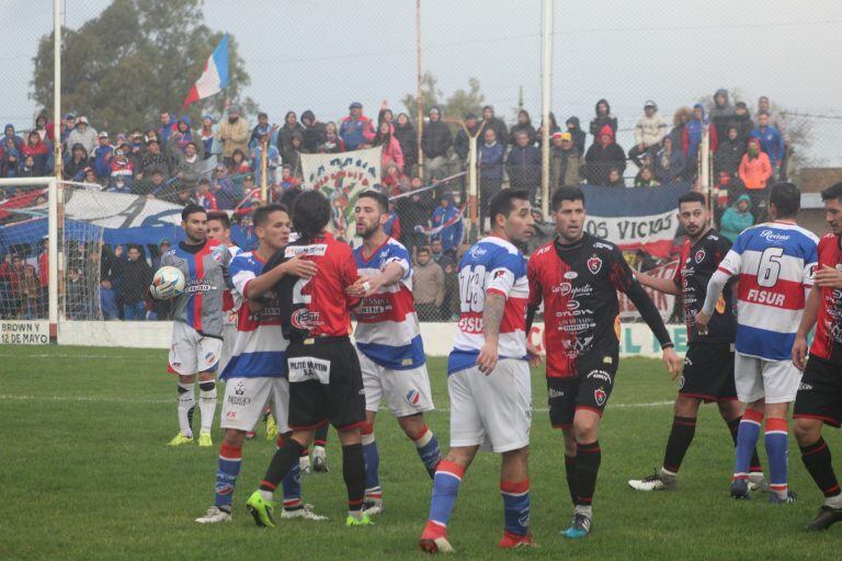 Momento de tensión con el partido 2 a 0