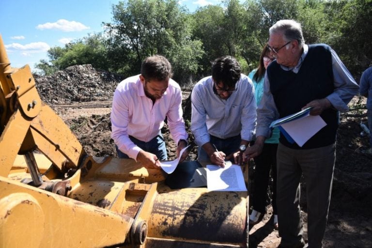 Comenzaron a construir las viviendas sociales en San Luis y en Villa Mercedes.