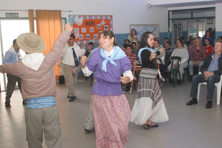 Acto dia del Trabajador Escuela Carolina Tobar Garcia