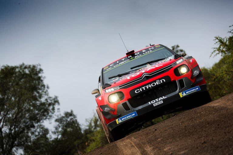 EPA3893. VILLA CARLOS PAZ (ARGENTINA), 25/04/2019.- El finlandés Esapekka Lappi maneja su Citroen C3 WRC, RC1 durante el Rally Argentina 2019, este jueves en Villa Carlos Paz, Córdoba (Argentina). EFE/STR