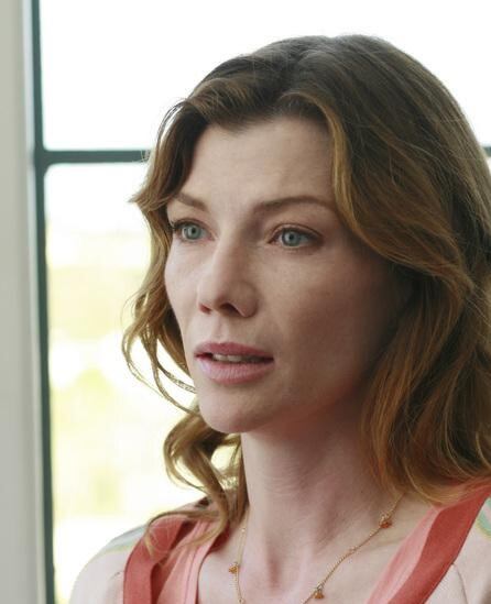 Stephanie Niznik como “Carol” en Grey’s Anatomy (2005) (Foto: MDB)