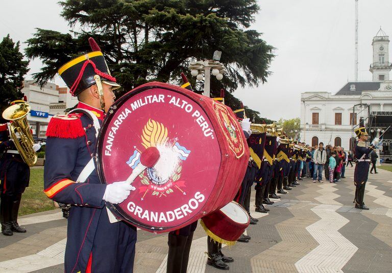 La fanfarria del Alto Perú en Azul (Foto: Prensa Municipal)