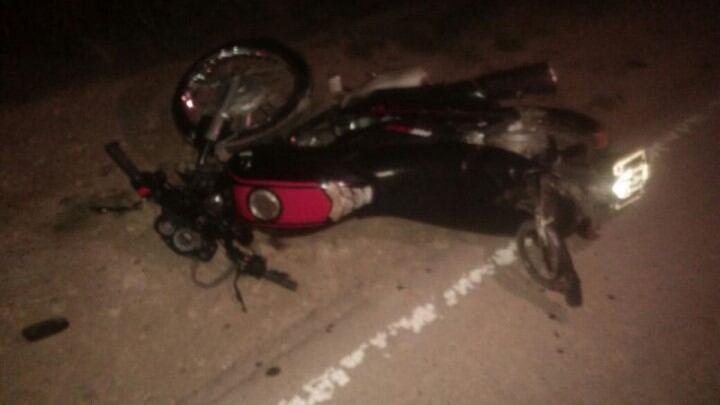 Siniestro vial fatal entre motos