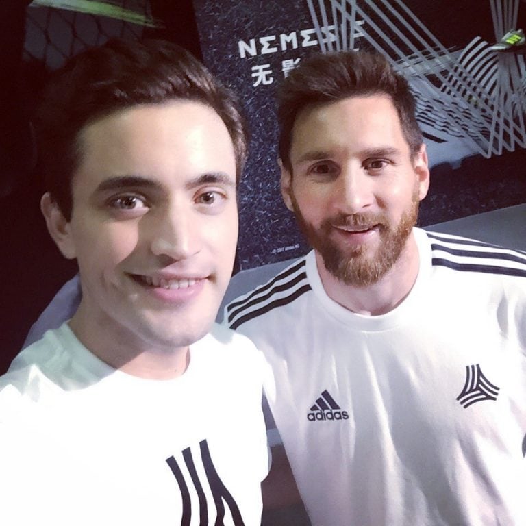 A los 15 años Brian González comenzó a estudiar mandarín. Hoy es una celebridad en China y fue traductor de Lionel Messi.