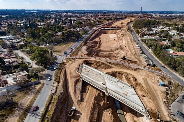 Los puentes Piamonte y Claret quedarán habilitados a fin de mes.