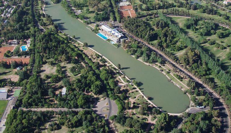 El Parque General San Martín tiene 394 hectáreas de bosques.