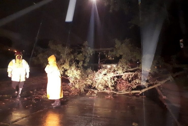 Fuerte tormenta con granizo afectó San Luis.