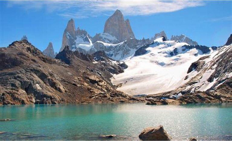 El ciudadano italiano quedó "colgado" y a la espera de ayuda, mientras que el argentino comenzó el descenso.