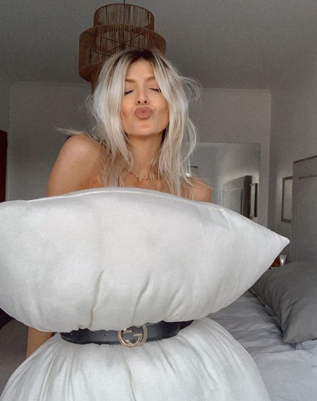 #QuarantinePillowChallenge de Candela Ruggeri (Instagram).