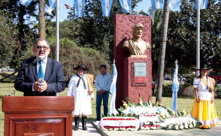 En el 426° aniversario de San Salvador de Jujuy, el intendente recordó que entre 1561 y 1593 la ciudad fue fundada tres veces.