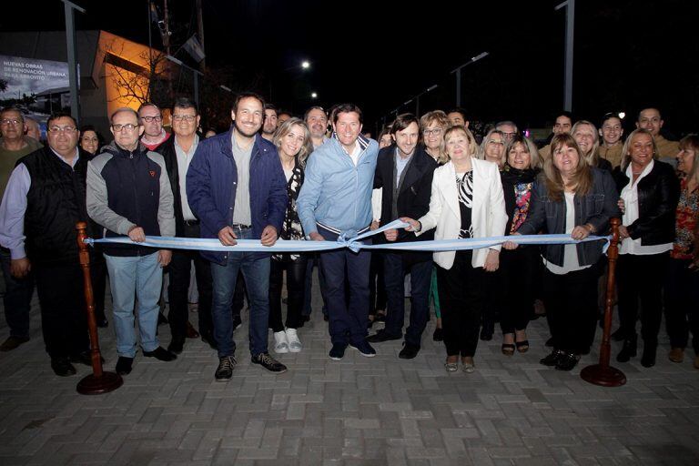 Inauguracion Renovacion Urbana Municipio de Arroyito