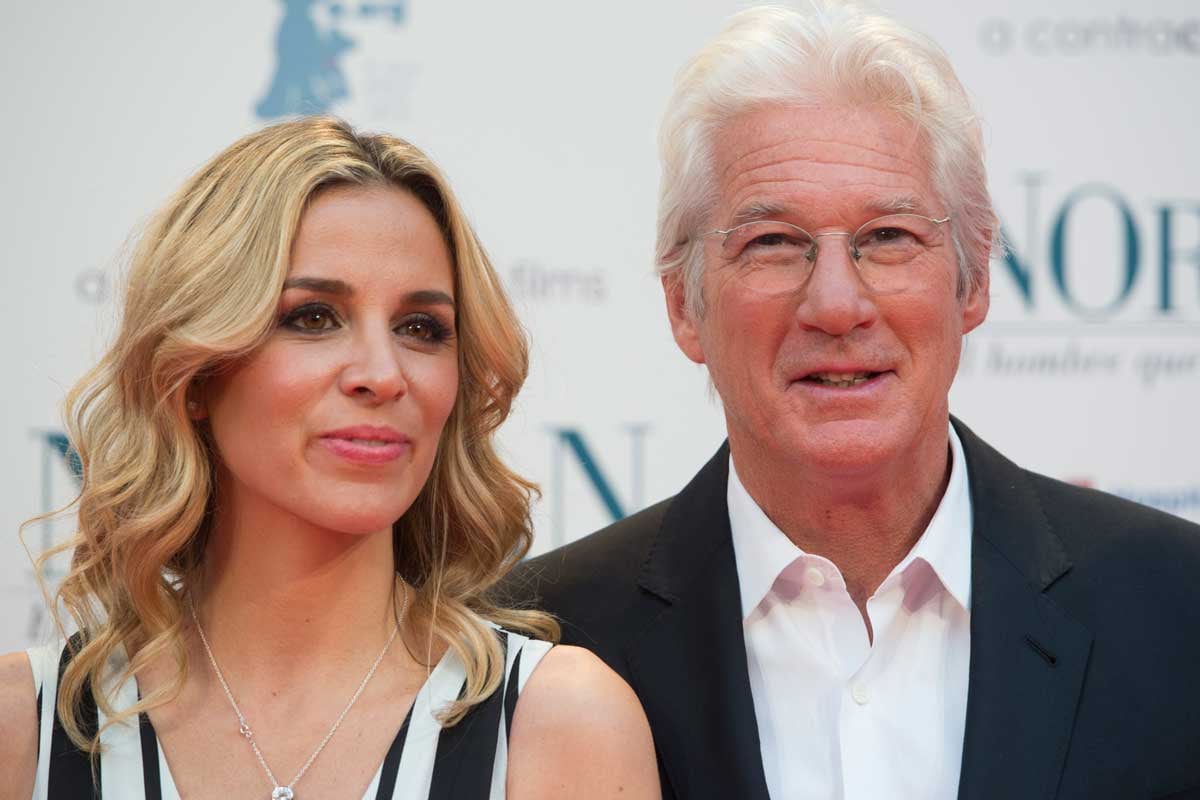 Richard Gere y su pareja.