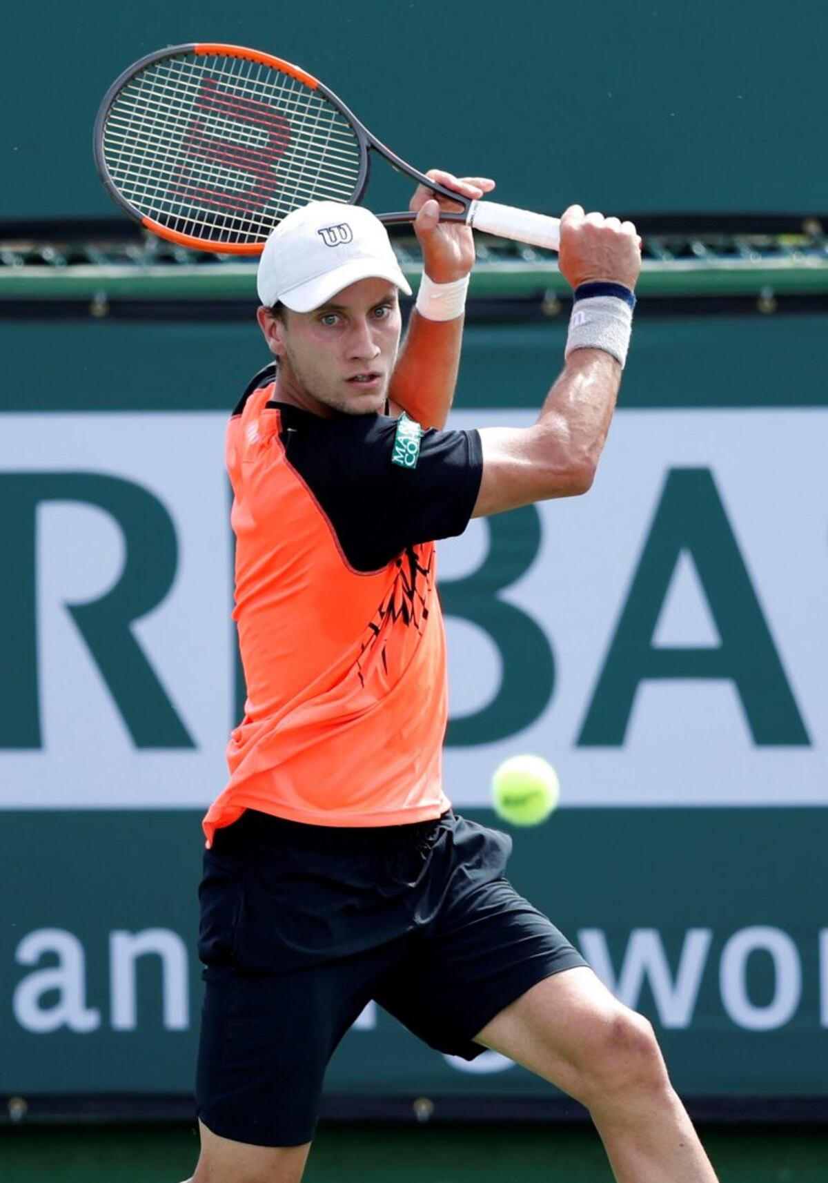 Renzo Olivo se despidió del Abierto de Estoril en primera ronda