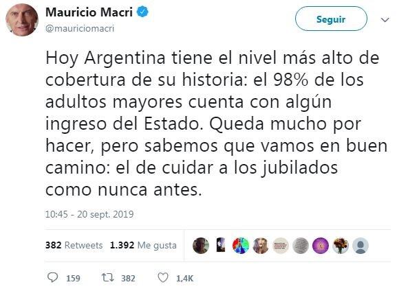 Mensajes de Macri por el Día del Jubilado en Twitter (Foto:Twitter)