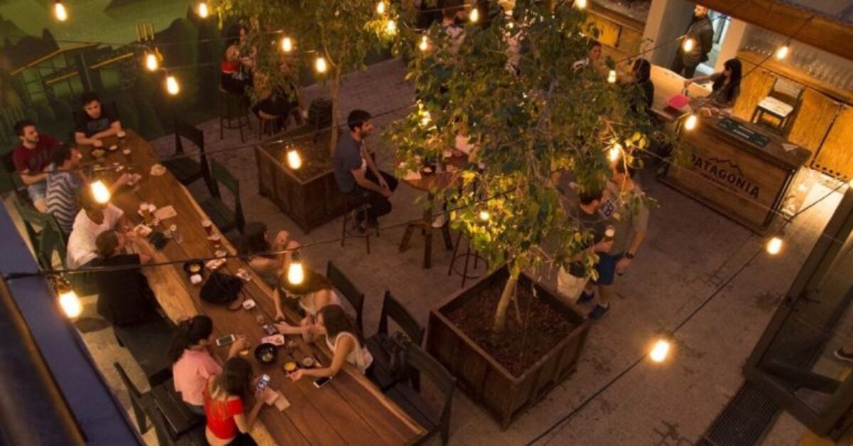 Alta expectativa por la reapertura de bares y restaurantes en Córdoba Capital