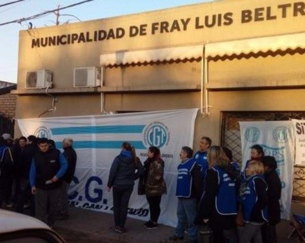 Municipales levantaron el paro de 48 horas dispuesto para el próximo jueves y viernes