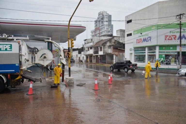 Temporal de lluvia y viento dejaron varios barrios bajo agua