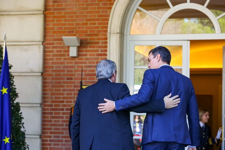 Alberto Fernández se reunió con el presidente español Pedro Sánchez en Madrid. (crédito: presidencia)