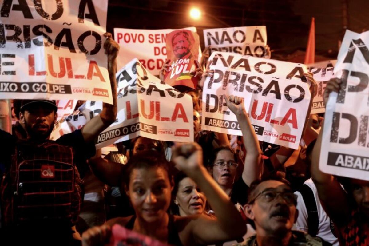 Manifestantes se concentraron para dar su apoyo a Lula Da Silva
