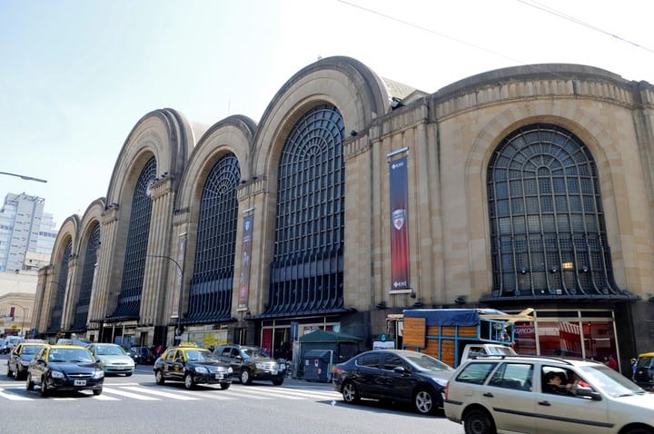 El Abasto shopping, construído en lo que fue un viejo mercado. (Gentileza Clarín)