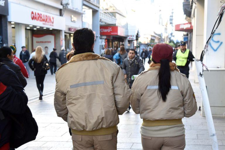 Agentes de la Guardia Urbana Municipal (GUM) en Rosario.