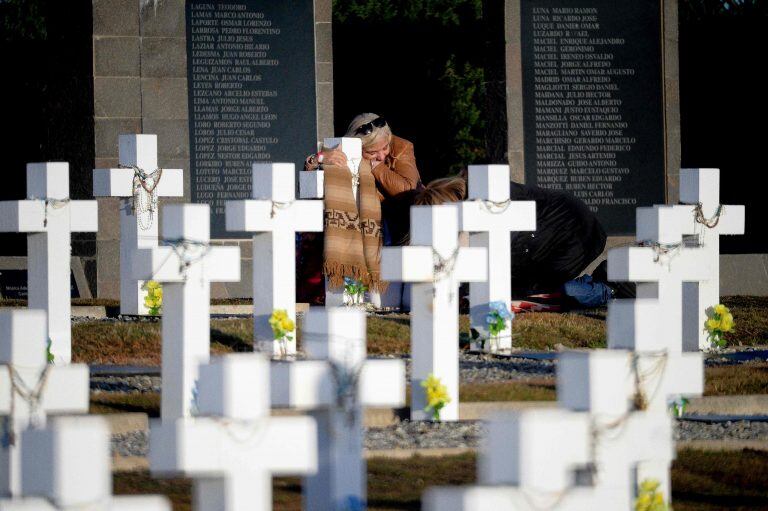 Cementerio argentino de Darwin en Islas Malvinas