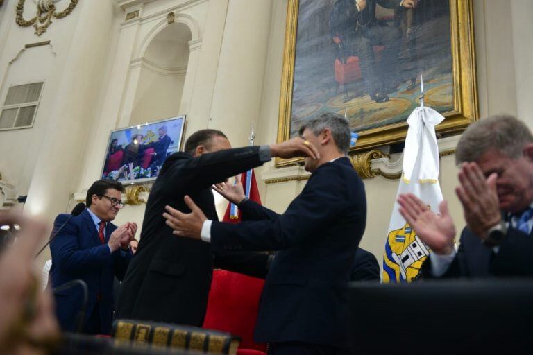 Daniel Passerini juró como nuevo viceintendente electo de la ciudad de Córdoba.