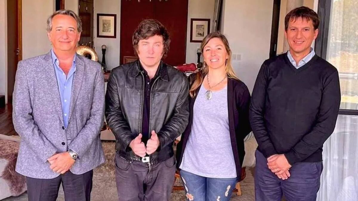 Javier Milei comenzó con el armado político en Santa Fe para las elecciones 2023