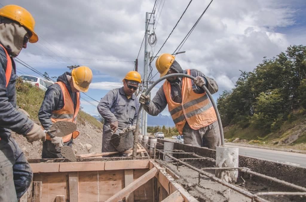 Continúa a buen ritmo la construcción de la bicisenda “Pensar Malvinas”