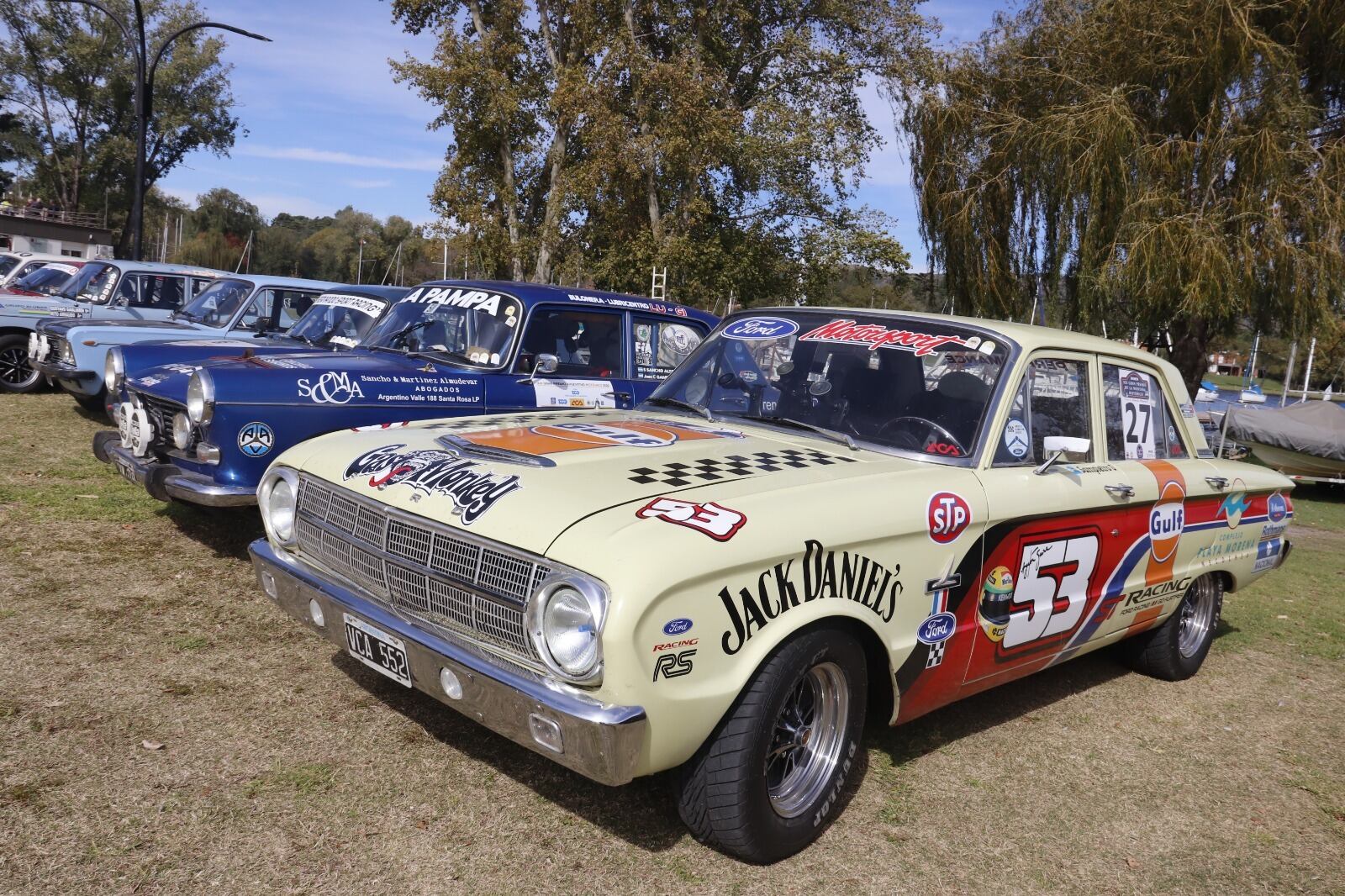 autos históricos en Carlos Paz