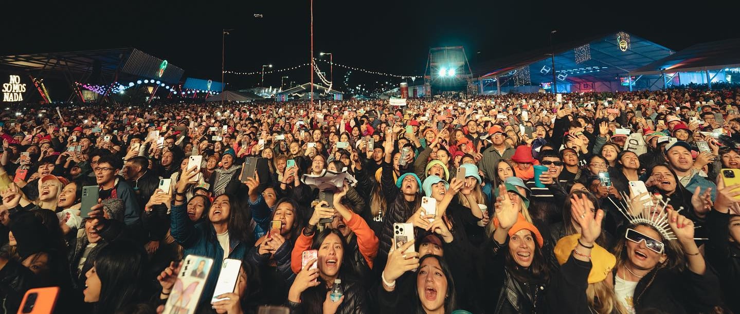 En las primeras noches del festival jujeño, el predio ferial de la Ciudad Cultural se vio colmado de público, a pesar de las condiciones climáticas.