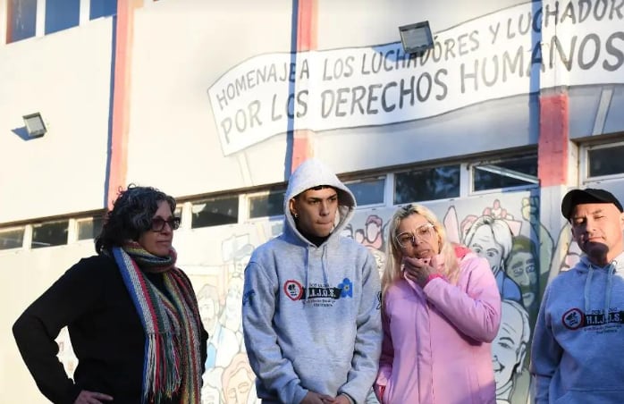 Milo J durante su recorrido en la Casa de la Memoria y la Vida