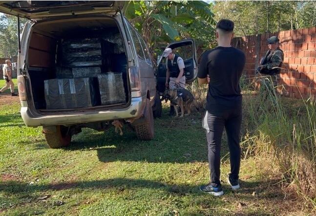 Desarticularon un punto de acopio de mercaderías ilegales en Puerto Iguazú.