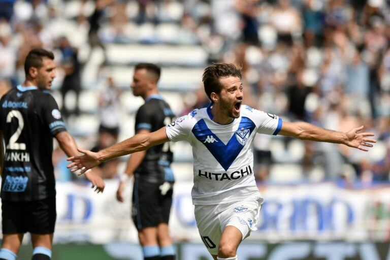 Agustín Bouzat, un extremo de los que gustan en Talleres.