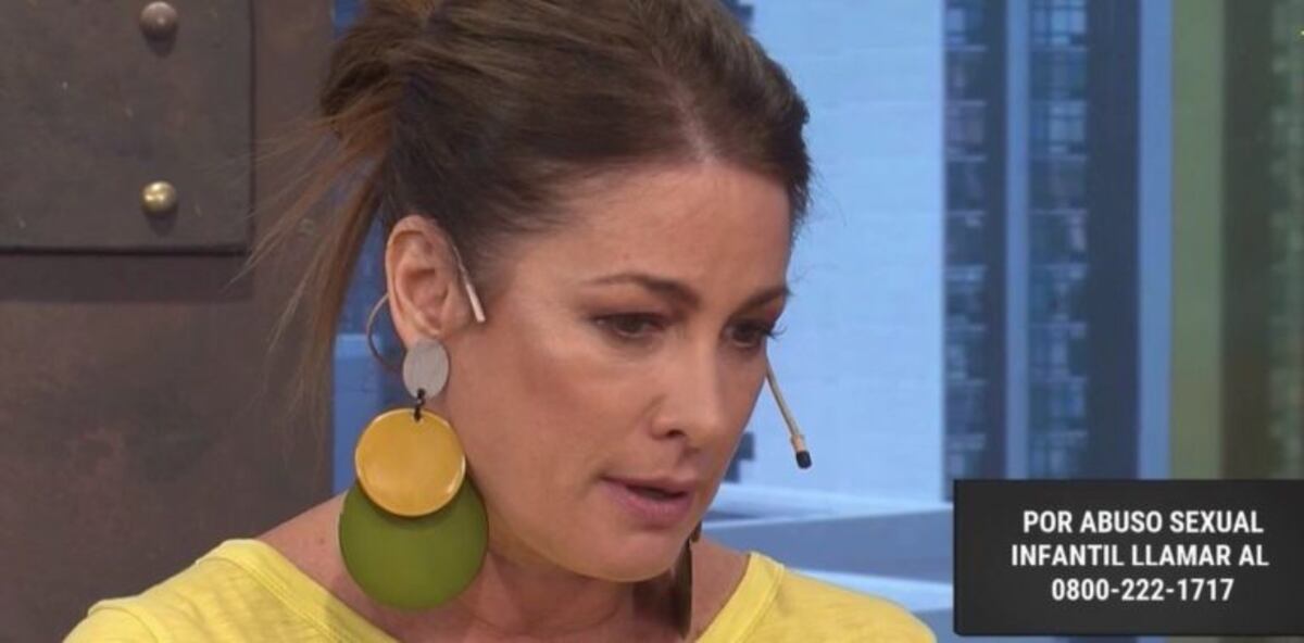 Andrea Campbell: "Darthés me pegó en la cola"