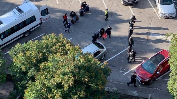 El operativo desplegado este lunes a media mañana en la playa de estacionamiento de la avenida 19 de Abril, en San Salvador de Jujuy.