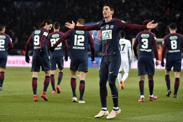 El argentino Ángel Di María de París Saint Germain celebra luego de anotar contra Marsella. (Foto: EFE/CHRISTOPHE PETIT TESSON)