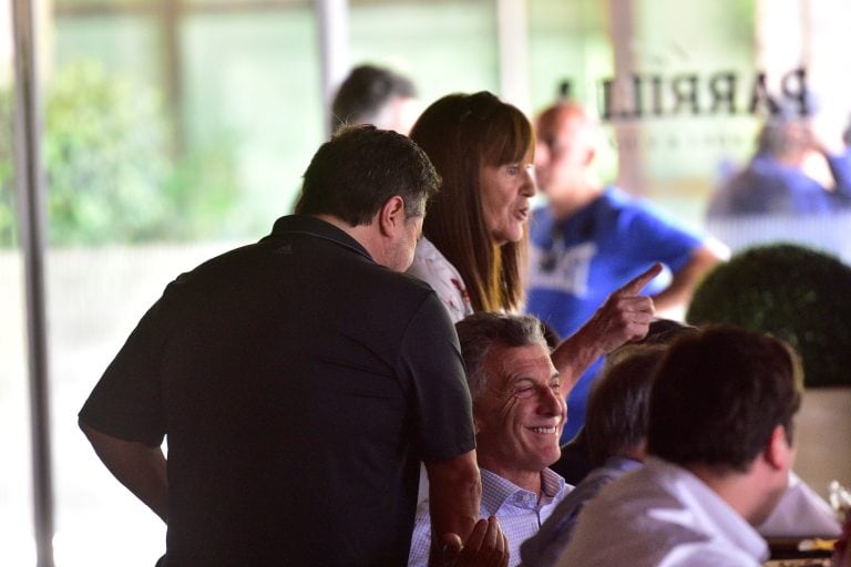 Macri con Caruso Lombardi en la parrilla del Dino.