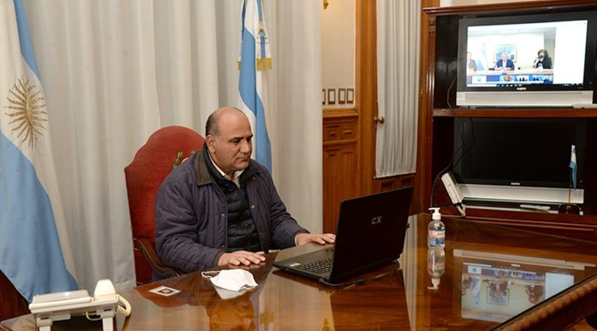 El gobernador Manzur analizó la situación sanitaria junto al presidente por videoconferencia