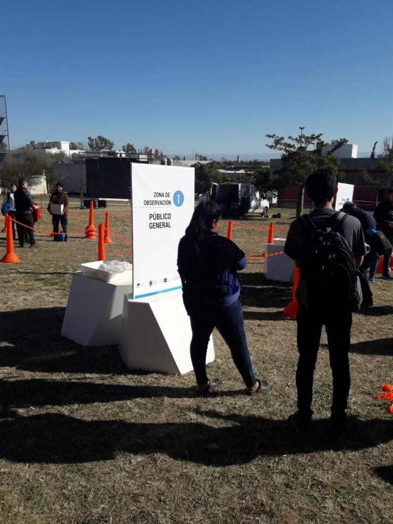 Así vivieron los cordobeses la previa del eclipse.